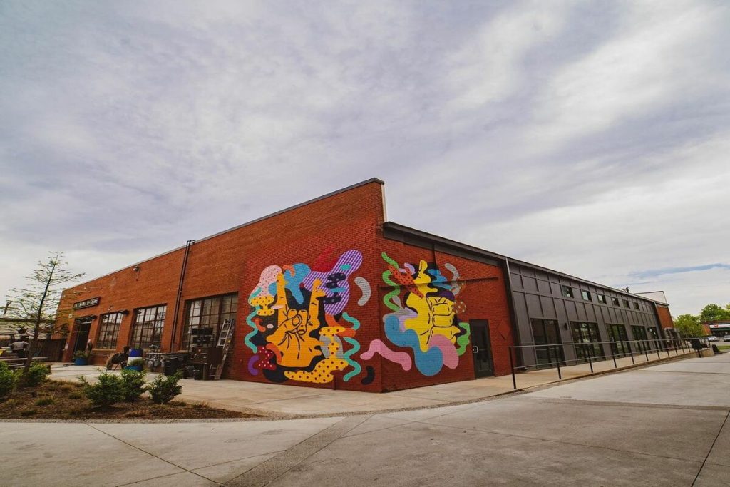 Take A Tour Of These 10 Colorful And Photo-Worthy Murals In Charlotte