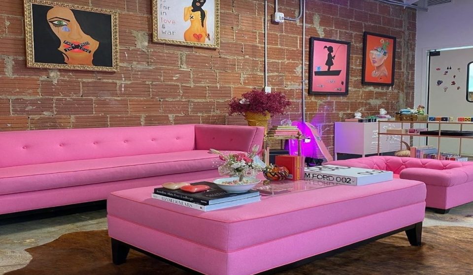Snap A Selfie & Sip On Cocktails At Charlotte’s Newest Photoworthy Cocktail Bar, Babe Cave
